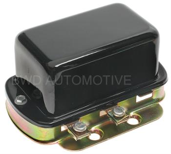desoto adventurer 1957 Voltage Regulator R185 small image